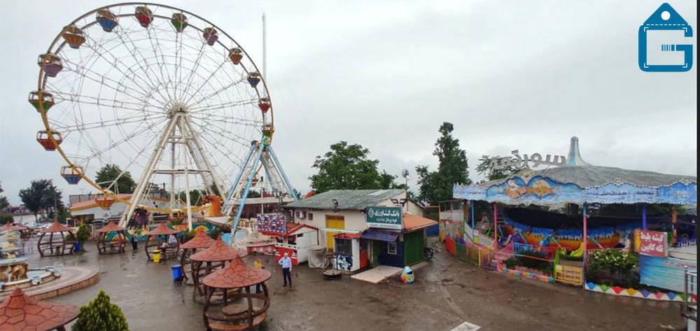 نمای کامل شهربازی بام سبز لاهیجان